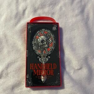 Skull Design Handheld Mirror